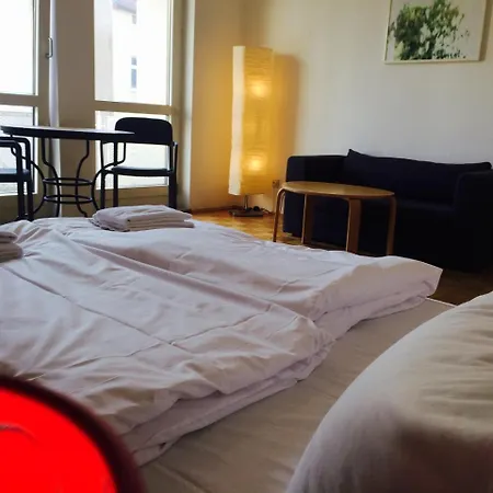 Apartment Holiday Near Central Station