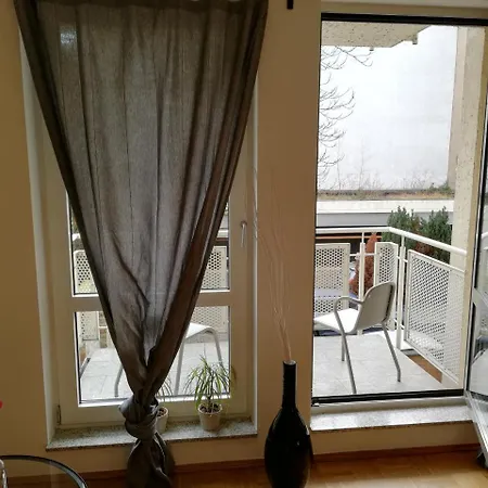 Holiday Near Central Station Apartment *