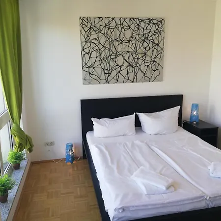 Apartment Holiday Near Central Station